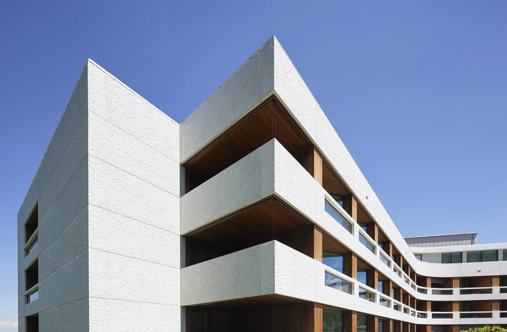 Architekturbetonfassade am Hotel Atlantis Schweiz