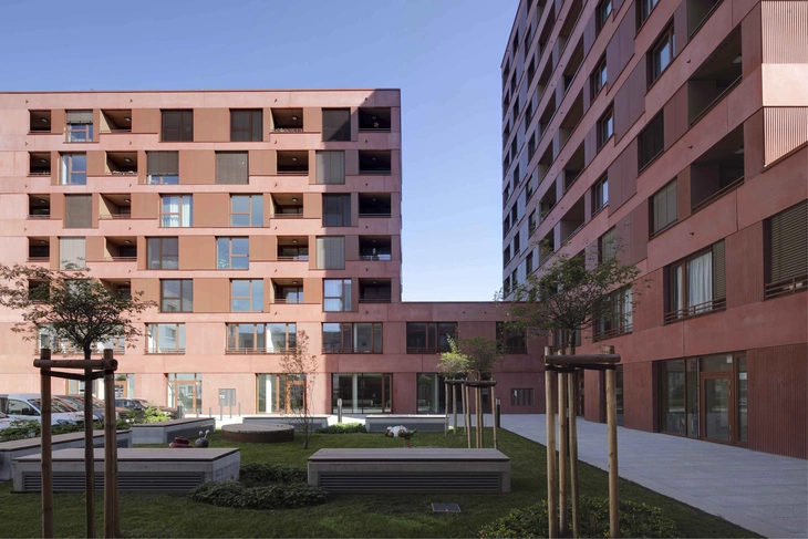 Sichtbeton Fassade im Innenhof des alten Michhofes Pforzheim