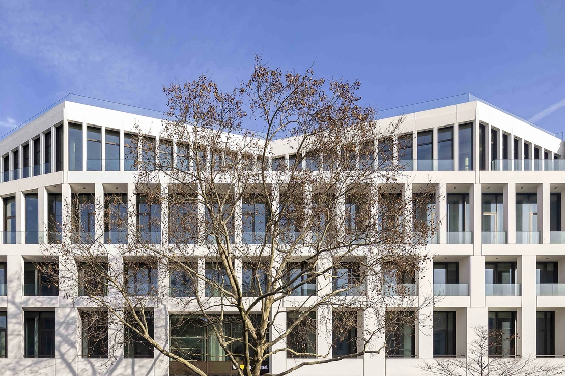 Kaufhaus Kalle Neukölln weiße Sichtbetonfassade