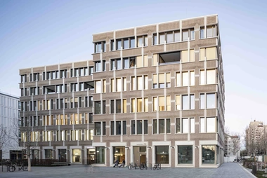SchwabingerTor S40 München